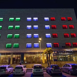 **** Hotel Western Goldenmile Milan Italien